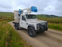 2014 LAND ROVER DEFENDER 110 – 2.2 CPL LIFT – 4X4 ACCESS PLATFORM / MEWP