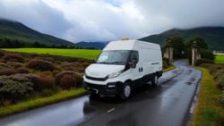 **(ONLY 61K MILEAGE)** 2016 IVECO DAILY 35S13 MWB VAN>>--NO VAT ON HAMMER--<<
