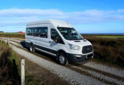 **(ONLY 60K MILEAGE)** 2016 FORD TRANSIT 460 TREND L4H3 17-SEATER MINIBUS