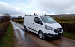2018 FORD TRANSIT CUSTOM 300 BASE TDCI LWB >>--NO VAT ON HAMMER--<<