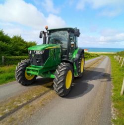 JOHN DEERE 6100M