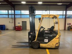 **(INCLUDES CHARGER)**TCM A2N1L16Q – ELECTRIC 3-WHEEL FORKLIFT
