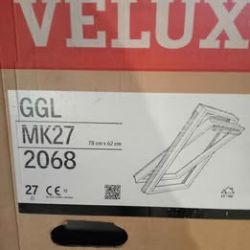 VELUX GGL MK27 2068 78 CM X 62 CM WITH FLASHING KIT EDW MK27 0000
