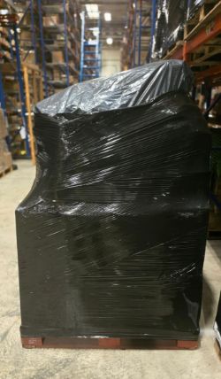 1 MIXED PALLET OF SEASONAL EX DISPLAY CLEARANCE & FACTORY NEW