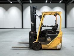 **(INCLUDES CHARGER)**2017 TCM AS2N1L1Q ELECTRIC FORKLIFT – 1.5 TONNE – TRIPLEX MAST