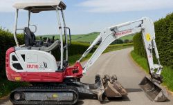 TAKEUCHI TB216 1.8T MINI EXCAVATOR / DIGGER – 2021
