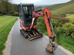 KUBOTA KX016-4 1.6T MINI EXCAVATOR – 2017