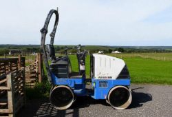2011 AMMANN AV12-2 VIBRATING ROLLER – 800MM – YANMAR DIESEL – ELECTRIC START