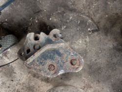 MANUAL QUICK HITCH – 35MM PINS – SUITABLE FOR MINI DIGGERS