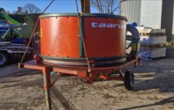 TAARUP STRAW CHOPPER