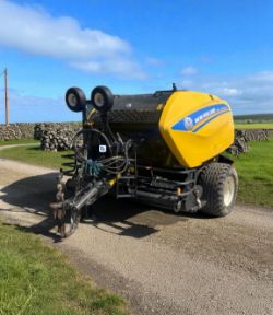 NEW HOLLAND RB125 ROUND BALER