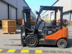 DOOSAN G25P-5 LPG FORKLIFT
