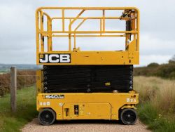 JCB S4046E ELECTRIC SCISSOR LIFT – 2019