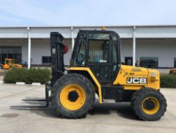 2017 JCB 926-4-T4 ROUGH TERRAIN FORKLIFT