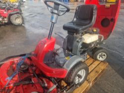 CASTLE GARDEN RIDE ON LAWN MOWER