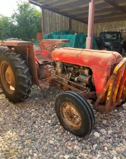 MASSEY FERGUSON 35 TRACTOR