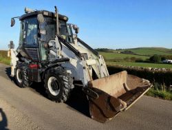 2014 JCB 2CX STREETMASTER BACKHOE LOADER