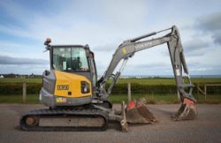 2022 VOLVO ECR50F MINI EXCAVATOR / DIGGER