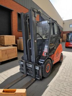2010 LINDE HIGH CAB H50 FORKLIFT – 5 TONNE LIFT – VOLKSWAGEN V6 ENGINE