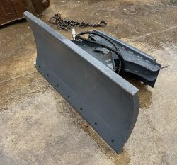 UNUSED TILTING DOZER BLADE SUIT MINI SKIDSTEER LOADER