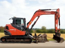 KUBOTA KX080-4 – 2018 – 8.3 TONNE MIDI EXCAVATOR