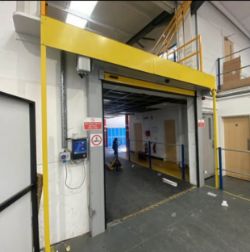 ELECTRIC INTERNAL ROLLER SHUTTER DOOR WITH MOTOR