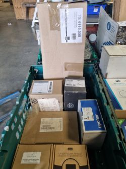 MIXED SMALL JOBLOT APPROX UNITS IDEAL FOR RESELLERS CRATE C8