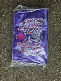 MAKEUP BAGS PURPLE PEACOCK NEW X8