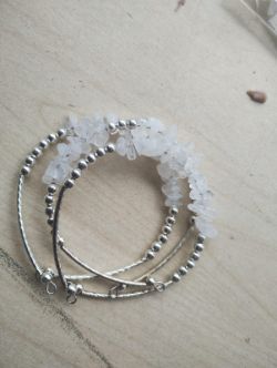 CLEAR QUARTZ - GEMSTONE CRYSTAL CHIP - TRIPLE BRACELETS - STAINLESS STEEL - - JOBLOT OF 6