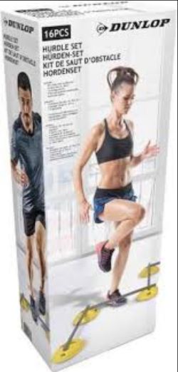 15 X BRAND NEW DUNLOP - HURDLE SET 16PCS PVC