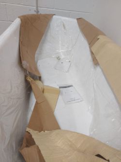 SUPERCAST DECADENCE 1700MM X 800MM WHITE BATHTUB NEW PACKAGES