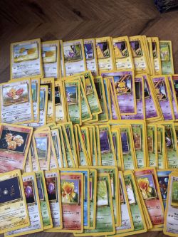 X107 POKEMON BASE SET BASE SET 2 & TEAM ROCKET CARDS