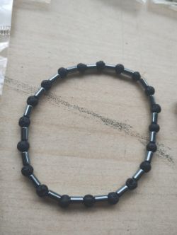 LAVA SKINNY HEMATITE GEMSTONE BRACELETS - NEW IN ORIGINAL PACKAGING - JOBLOT OF 20