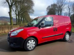 **(ONLY 75K MILEAGE)** 2013 ON 13 PLATE FIAT DOBLO 1.3 MULTIJET 16V SWB PANEL VAN