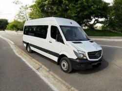 2015 (65) MERCEDES-BENZ SPRINTER 513 BLUETEC 17-SEATER MINIBUS – WHITE