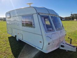2000 BUCCANEER ELAN XXV 14 2-BERTH TOURING CARAVAN >>--NO VAT ON HAMMER--<<