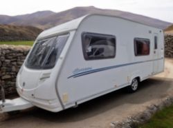 2009 STERLING EUROPA 540 6-BERTH TOURING CARAVAN – FIXED BUNK>>--NO VAT ON HAMMER--<<