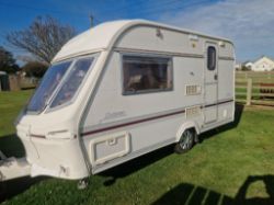 1999 LUNAR CLUBMAN 400 2-BERTH TOURING CARAVAN>>--NO VAT ON HAMMER--<<