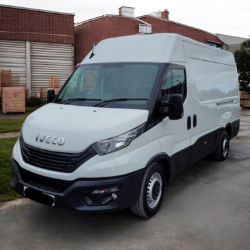 **(ONLY 32K MILEAGE)** 2023 IVECO DAILY 35S14B E-VGT MWB DIESEL VAN