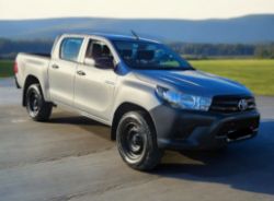 2020 (20 PLATE) TOYOTA HILUX ACTIVE D-4D 4WD DOUBLE CAB PICK-UP – ONLY 53,000 MILES
