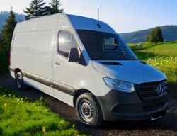 **(ONLY 68 K MILEAGE)** MERCEDES-BENZ SPRINTER 315 PROGRESSIVE CDI 35T RWD L2H2 (2021)