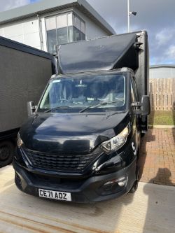 ONLY 70K MILES! BUSINESS ON WHEELS! 2022 IVECO DAILY 35C14B DIGITAL ADVERTISING VAN WITH GENERATOR