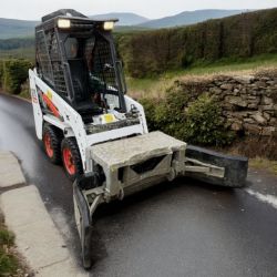 2017 BOBCAT S70 SKID STEER LOADER WITH CONCRETE LEVELLING ATTACHMENT