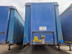 TRAILER 57 CLASS 1 TRI AXEL CURATING SIDE TRAILER WITH TAILLIFT