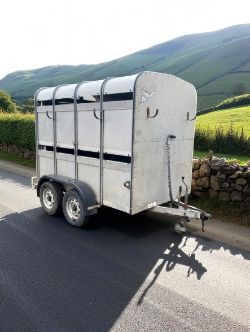 IFOR WILLIAMS TA5 LIVESTOCK TRAILER