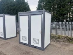 UNUSED BASTONE TOILET WITH SEPERATE SHOWER UNIT