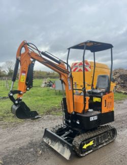 CAPTOK CK13 MINI DIGGER 1.3 TON