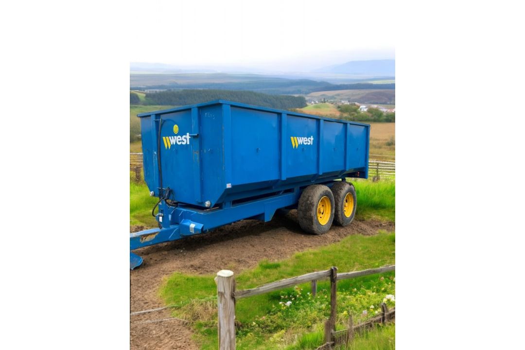 WEST 10 TON GRAIN TRAILER - Image 5 of 6