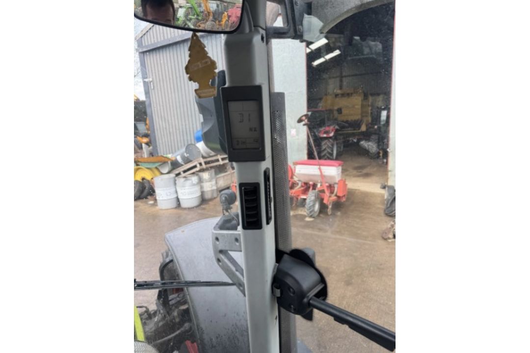 CLAAS ARION 640 - Image 6 of 12