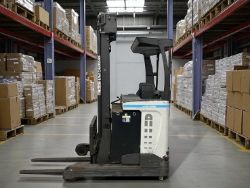 2018 ATLET ULS140DTFVRE620 REACH TRUCK **(INCLUDES CHARGER)**